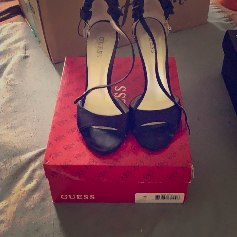 Guess Black heels